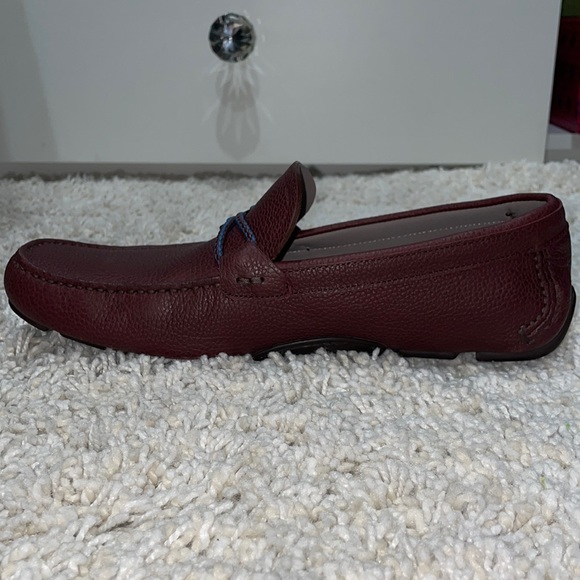 Salvatore Ferragamo Driver with Gancini Ornament. Worn once. Color: Burgundy. - Picture 4 of 8